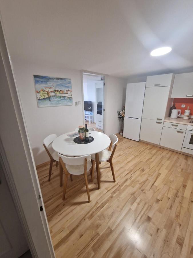 Apartma Remi II 피란 외부 사진